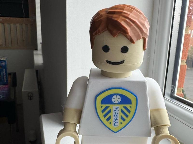 Big Brick Leeds United figure