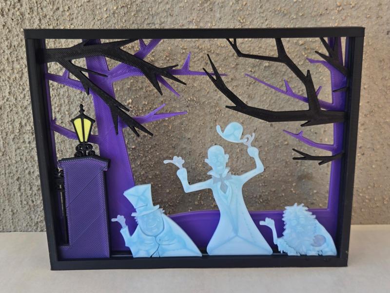 Hitchhiking Ghosts Diorama Disney Haunted Mansion