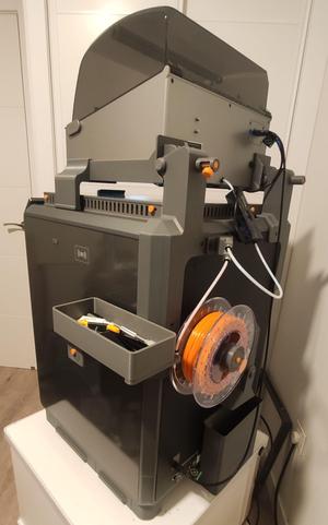 K2 Plus - Tray and coil holder