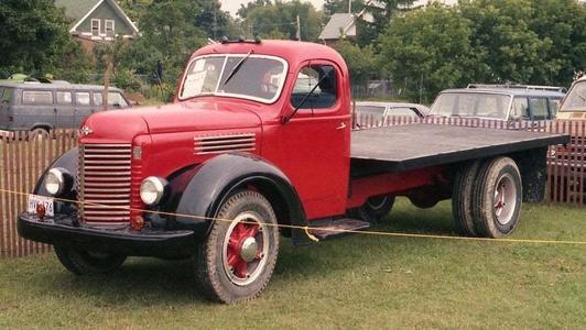 International K6 Flat Bed 1941 (1/72)