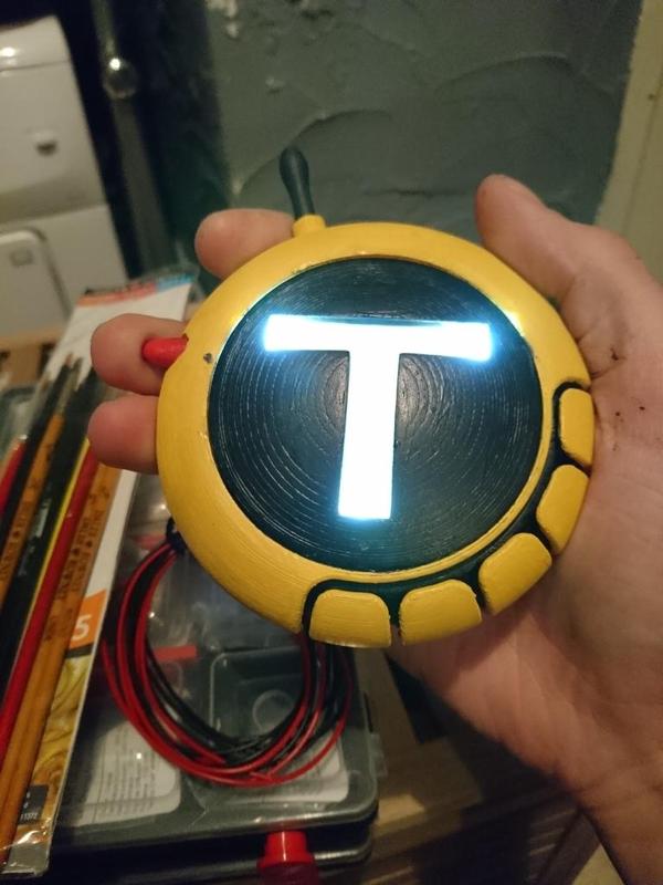 Teen titans communicator light remix