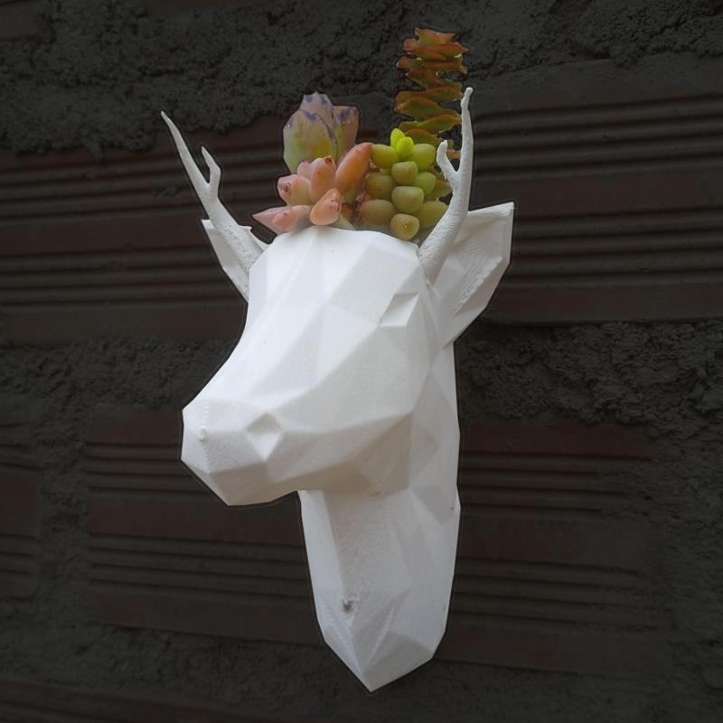 Deer wall planter