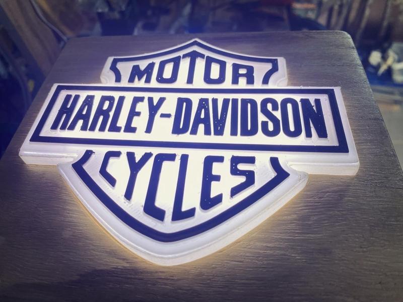 HARLEY DAVIDSON