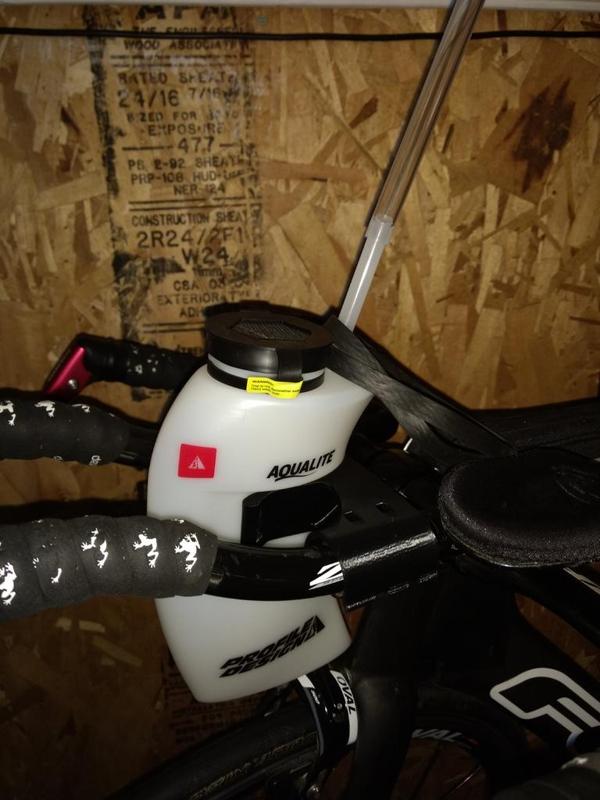 Aero Bars Bike, profile Water bottle Mount, Triathlon / Time trial Bike