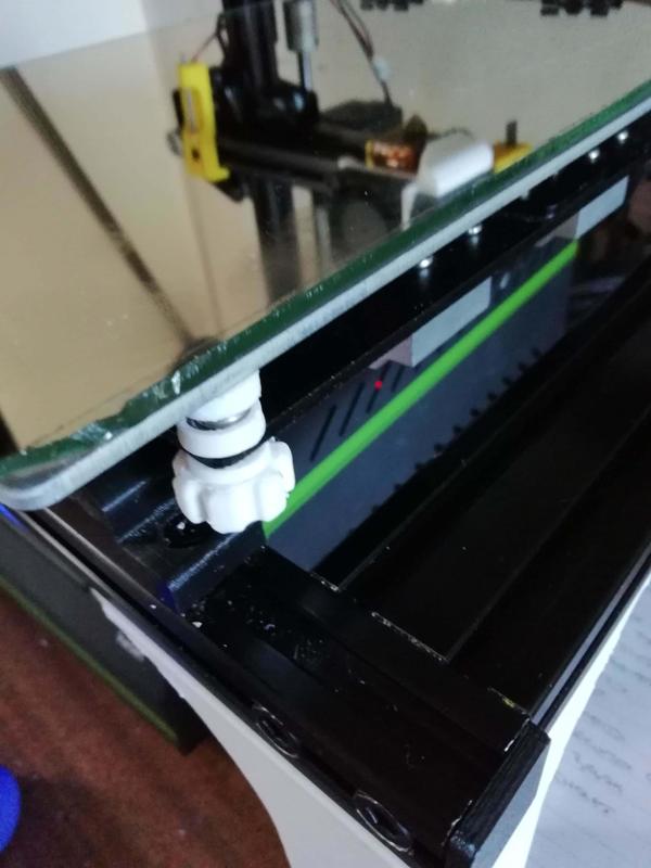 E10 Bed Levelling Knob