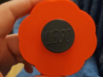 L.e.g.o brick wreath poppy flower