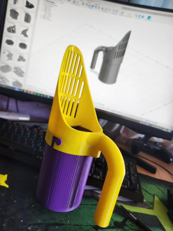 3D Printable Cat Litter Scoop with Built-in Bag Holder - Hygienic and Convenient