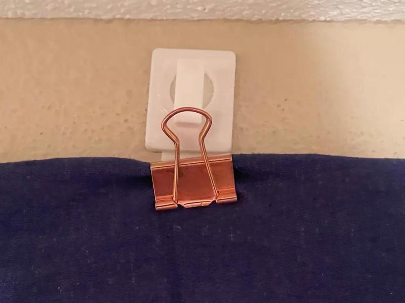 Mini Wall Hook (Adhesive Mounted)