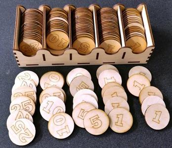 125 poker chips and storage box