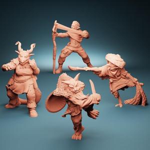 Heartwood Tradefolk: Adventuring Poses (Set of 4)
