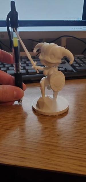 Dova Kini Bobblehead