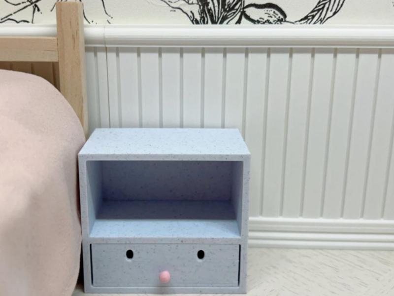 1/6 dollhouse Bedside table.1/6娃屋床头柜