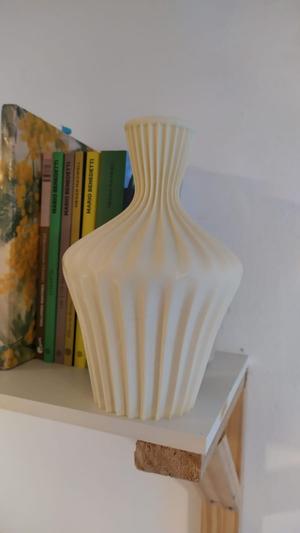 vase