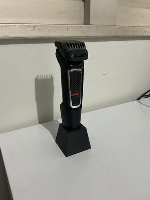 Philips multigroom trimmer stand