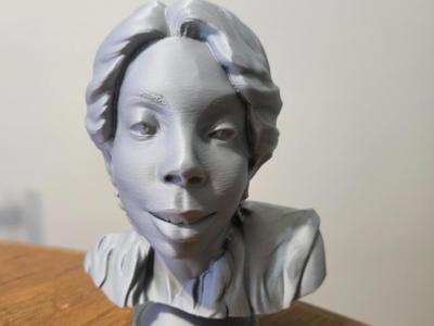 Trina statue