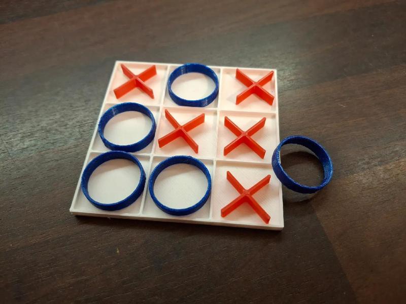 Piškvorky tic-tac-toe   