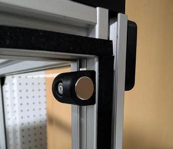 K3 Style Door Magnet Holder 10x3   