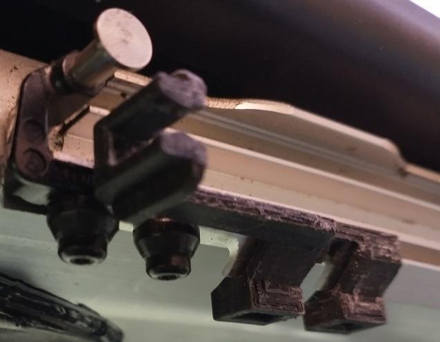 Mercedes Benz A Class W169 C-Führung Sonnenrollo