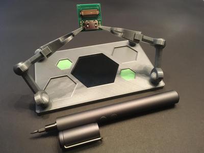 HexaHand - Soldering helper / third hand with style