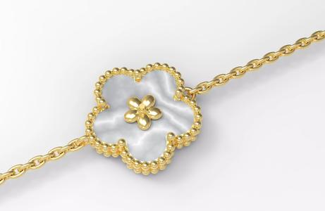 Lucky Spring Bracelet