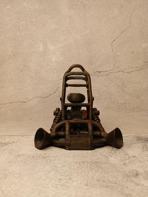 CUSTOM mobile phone speaker stand