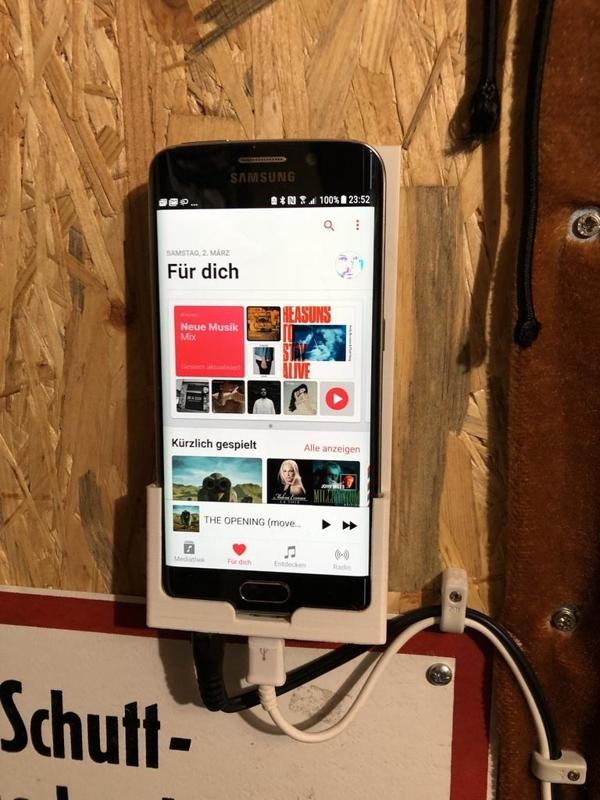 Samsung S6 Wallmount with audio gap