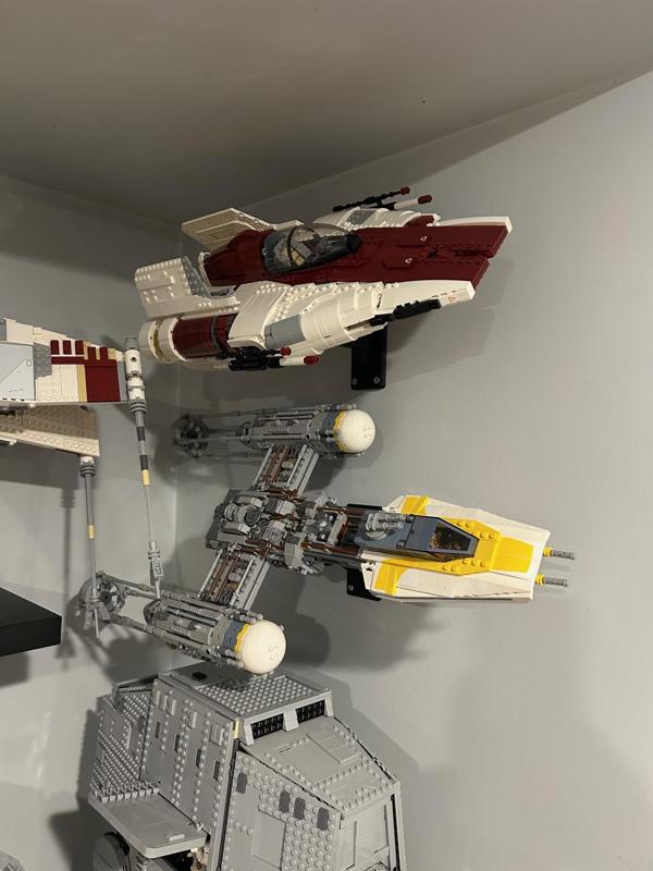 Star Wars UCS Wall Mount (A-wing, Y-Wing, Snowspeeder)