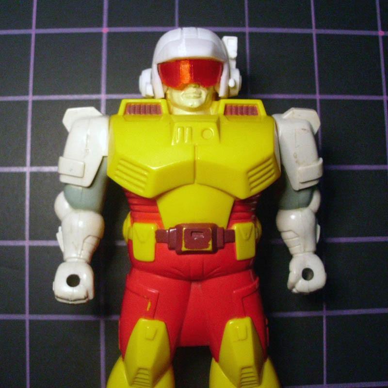 Helmet for G1 Pretender Bumblebee Transformer