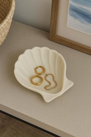 Shell Jewelry Tray – Coastal Entryway Decor