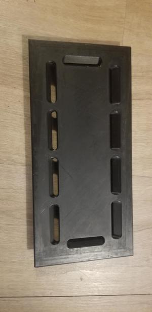 Floor vent