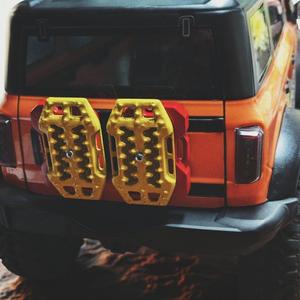 Canister with sandtracks for spare tire.TRX4/ford bronco/beluga/R1001/R1011