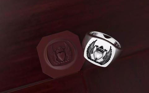 SIGNET RINGS WITH CREST ENGRAVED