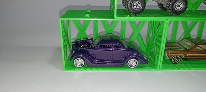 Hotwheels or matchbox display cell