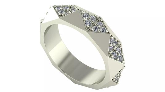 Pyramid Ring Size 55