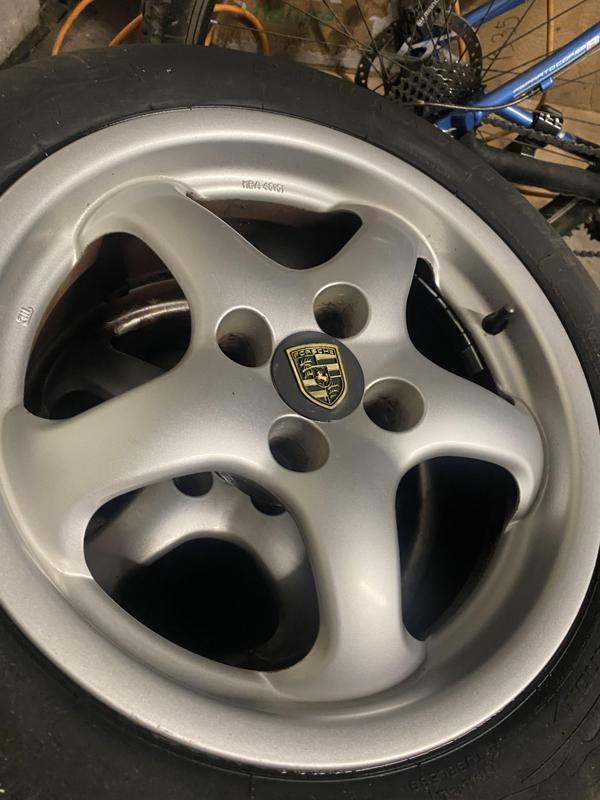 porsche wheel center 60mm