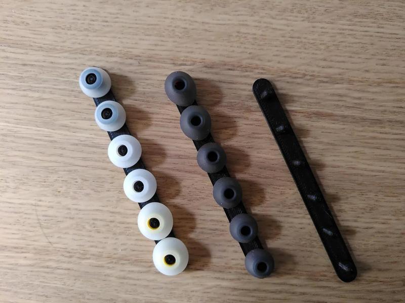 Headphone Cap Holder / Rack for In Ear Headphone silicone tips   