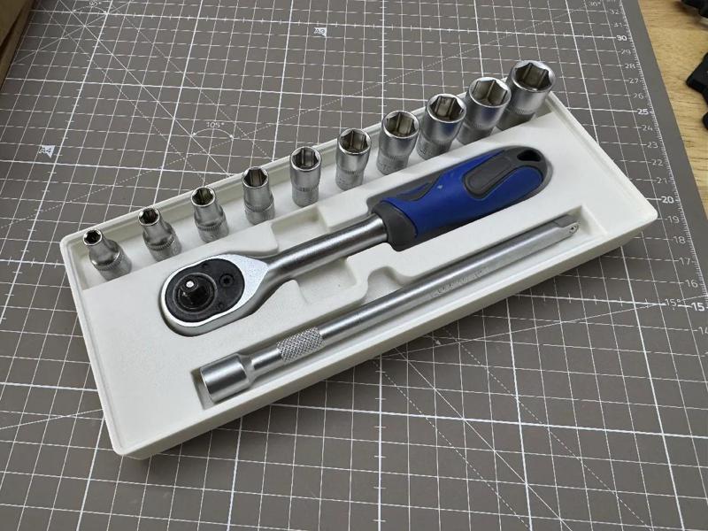 Gridfinity LUX Tools Ratchet Holder (6.3mm, 1/4")   