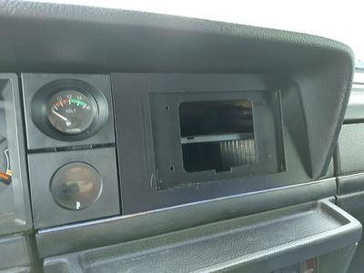 Volvo 240 Raspberry pi 7" screen