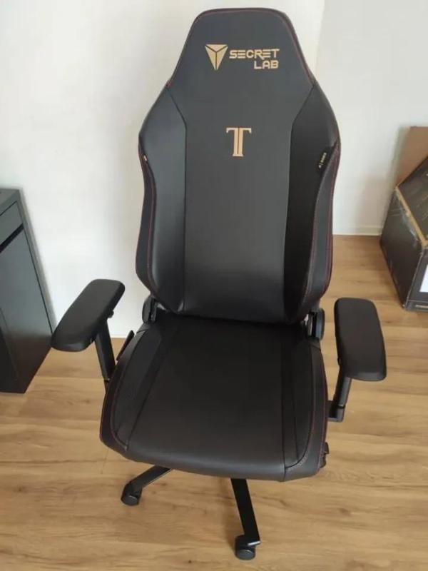 Secret Lab Titan EVO chair piston rubber spacer   