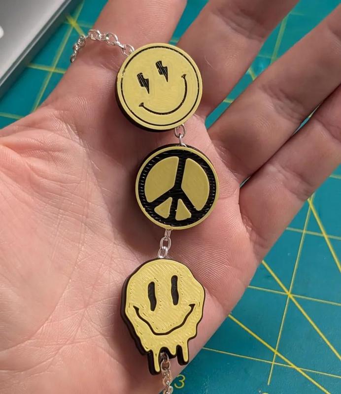 Smile & Peace Beads   