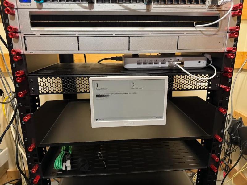 TRMNL Minimalist Mount for 19" Rack Blank Plate   