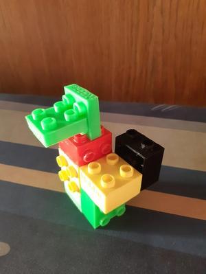 Duplo(TM) fitting bricks to build sideways