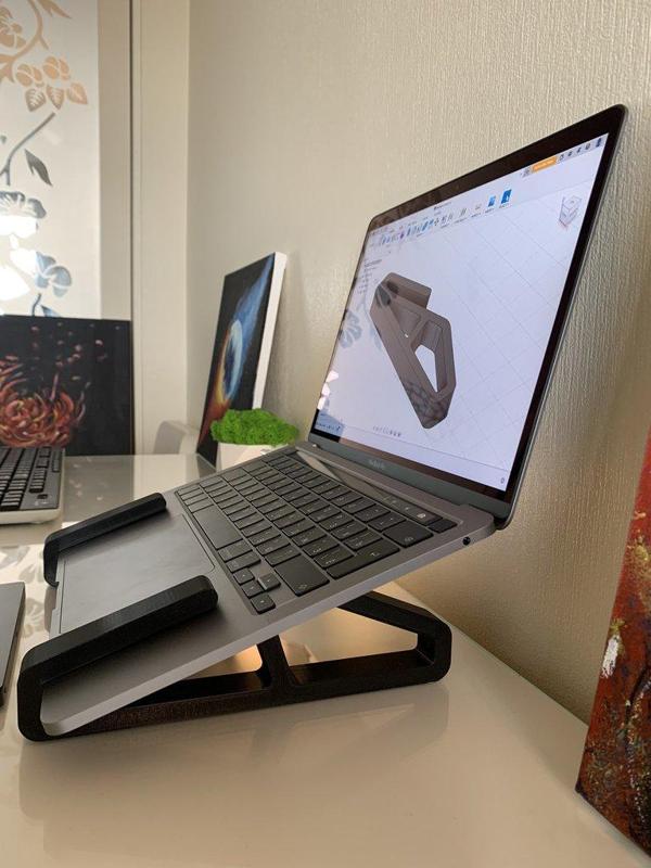 Stand for MacBook Pro 13