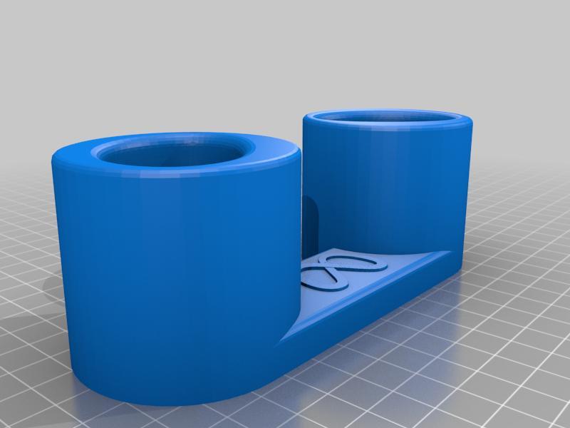 	Quest3 Controller Stand