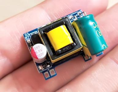 BOX AC-DC 220V->5V