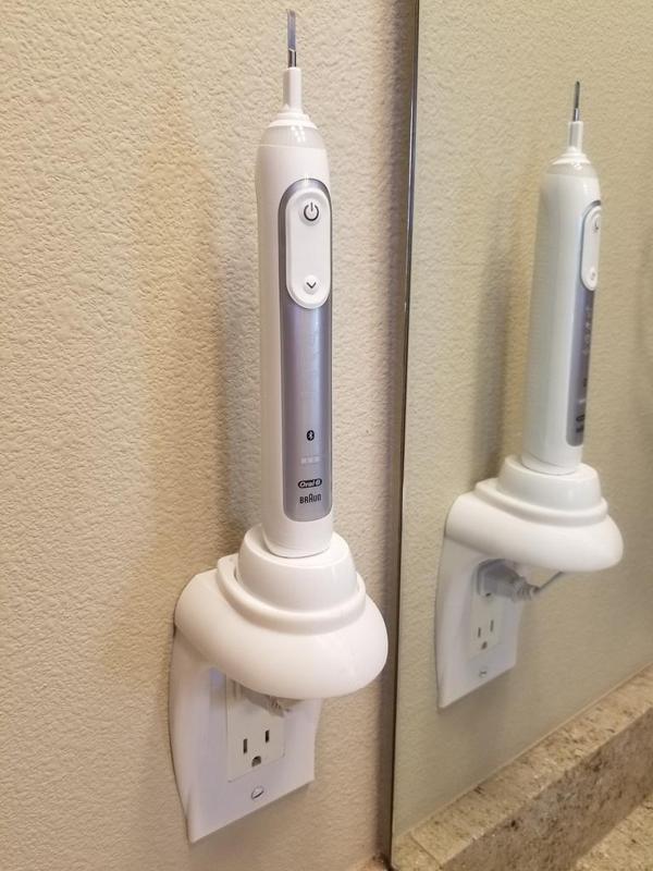 Oral-B Outlet Shelf