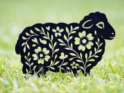 garden sheep easter lamb