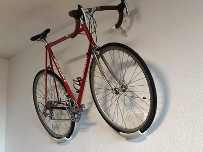 road bike wall mount (Rennrad- Wandhalterung)