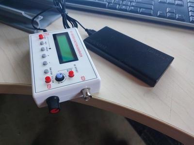 FG-100 DDS FUNCTION GENERATOR