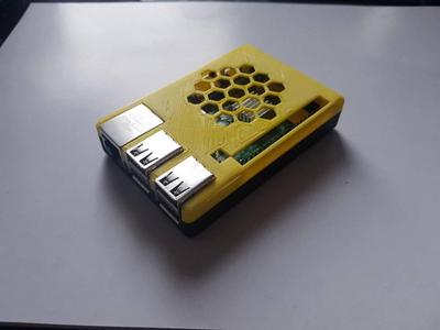 Raspberry Pi 3B case (snappable)
